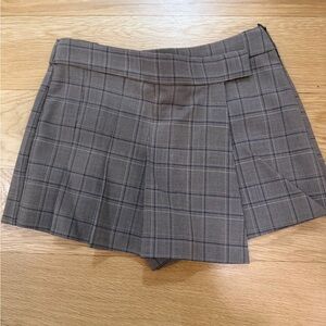 Zara Plaid Skort in Brown and Black- size XS- like new